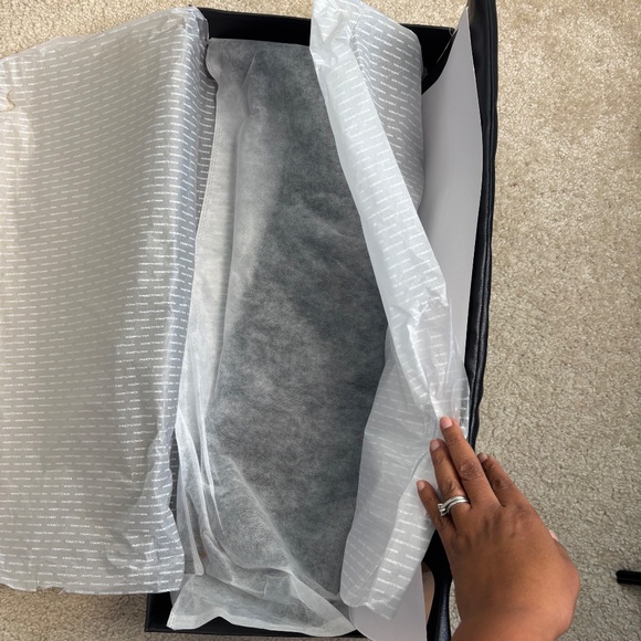 Gabrielle Union Maya Over The Knee Wide Calf Boots NWT Size 11 - Picture 5 of 6